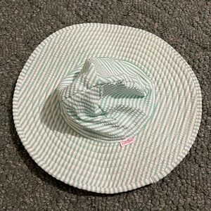 Rufflebutts seersucker sun hat